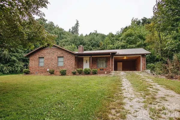 6830 Bat Cave RD, Old Fort, NC 28762