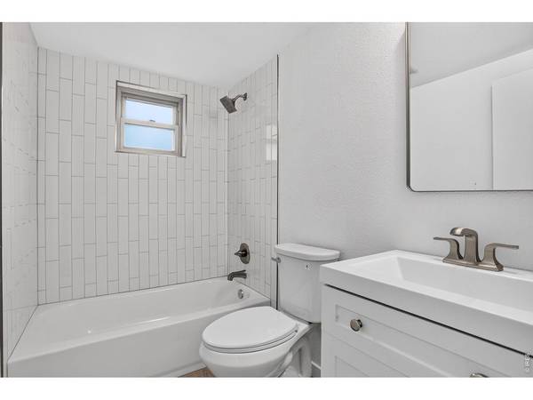924 Tony, Longmont, CO 80501
