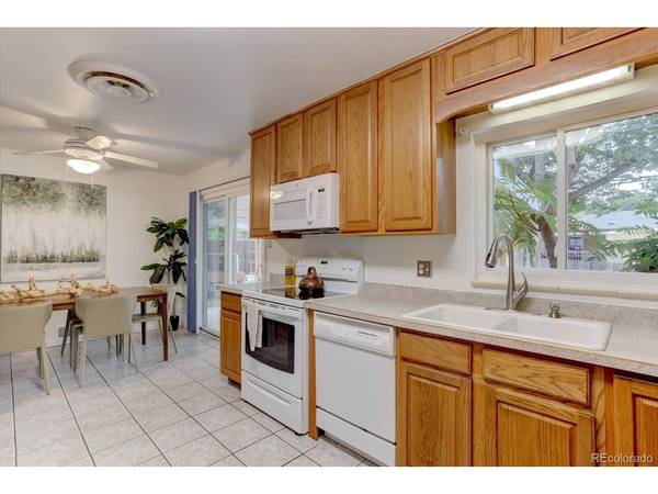 6918 Newman, Arvada, CO 80004