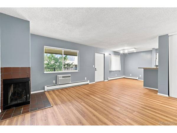 5770 E Warren #C-316, Denver, CO 80222