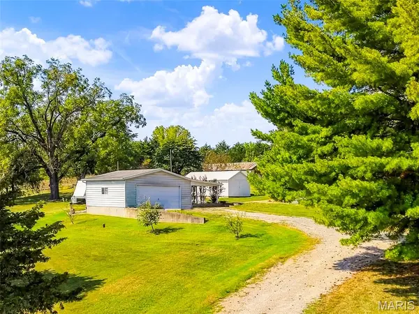 15111 US Highway 61, Ste Genevieve, MO 63670
