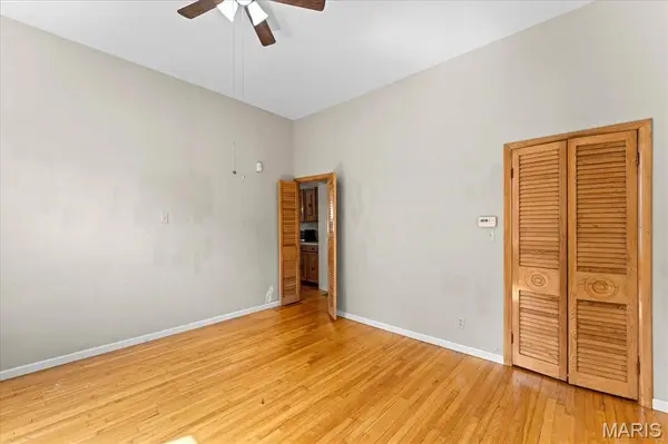 415 N 4th ST, Belleville, IL 62220