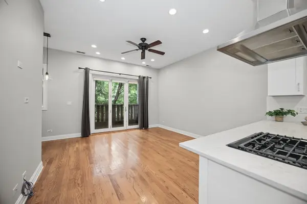 2920 N Damen AVE #2, Chicago, IL 60618