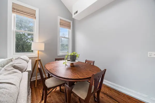 2930 N Damen AVE #3, Chicago, IL 60618