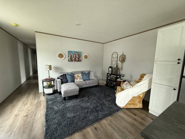 182 Windmere CIR, Matteson, IL 60443