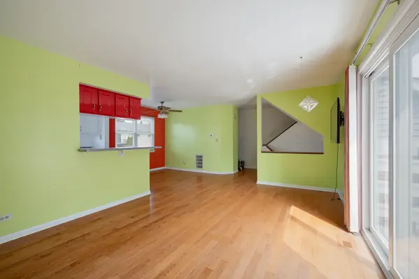 9012 ABBEY LANE LN #9012, Des Plaines, IL 60016