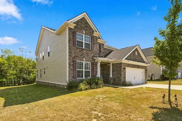 2932 Hardwick St #N, Murfreesboro, TN 37130