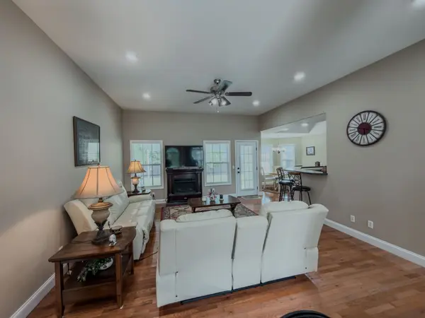 2169 Iris Ln, Rickman, TN 38580