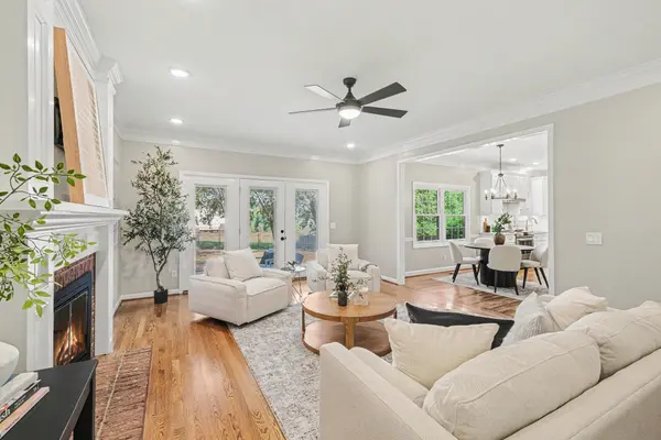 8358 Carriage Hills Dr, Brentwood, TN 37027