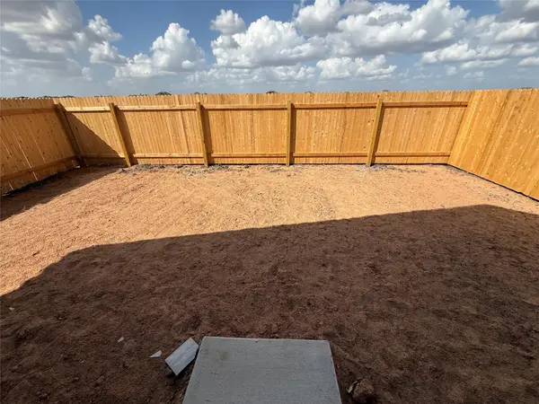 240 Mets WAY, Hutto, TX 78634