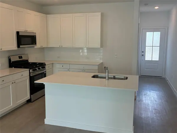 165 PARSONS, Kyle, TX 78640