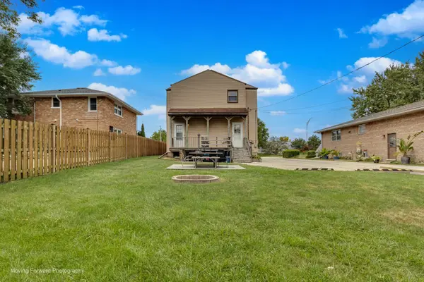 121 S Addison RD, Addison, IL 60101