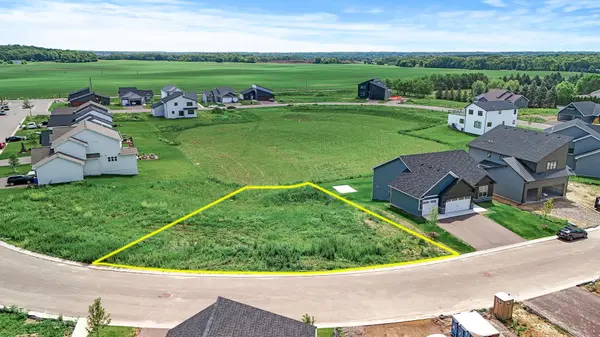 9973 14th CIR NE, Saint Michael, MN 55376