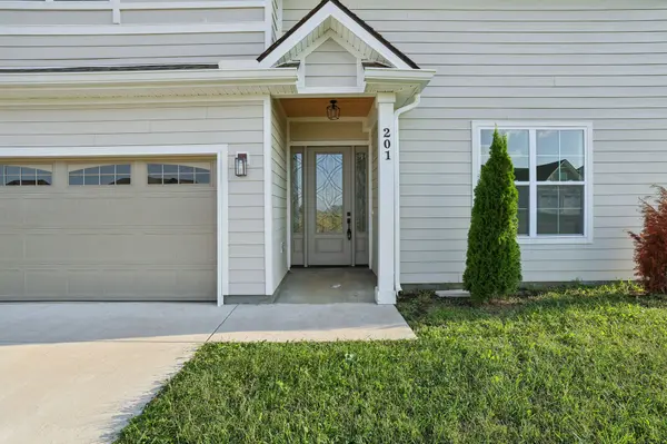201 Lookout Dr, Winchester, TN 37398