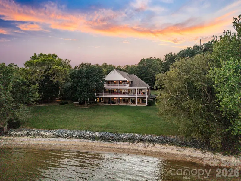 2159 Mingus LN, York, SC 29745