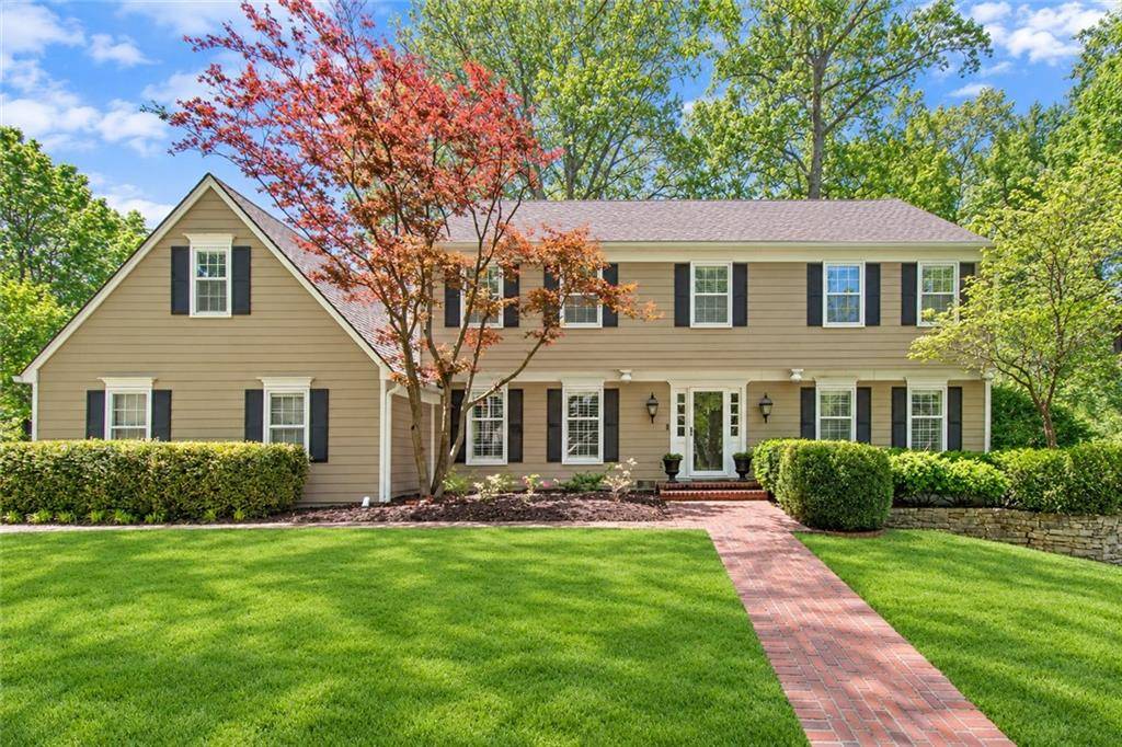 8740 Ensley LN, Leawood, KS 66206