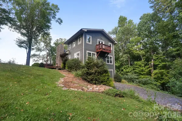 558 Perri Creek WAY, Warrensville, NC 28693