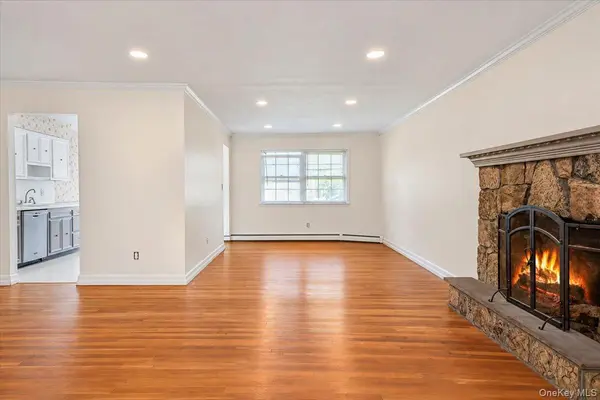 5 Central AVE, Amityville, NY 11701