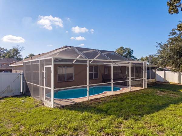 6041 PARNELL AVE, Spring Hill, FL 34608