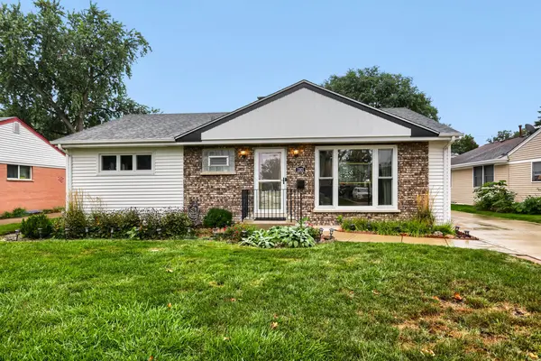 1301 S 2nd AVE, Des Plaines, IL 60018