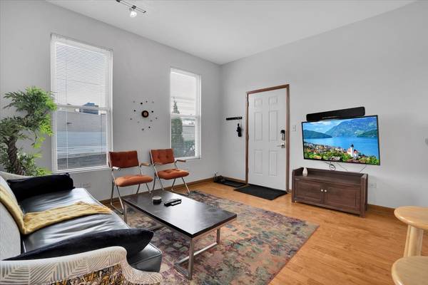 1618 W Blackhawk ST #1, Chicago, IL 60622