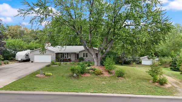 13720 Vinewood LN N, Dayton, MN 55327