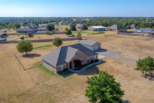 2285 County Road 1311, Blanchard, OK 73010