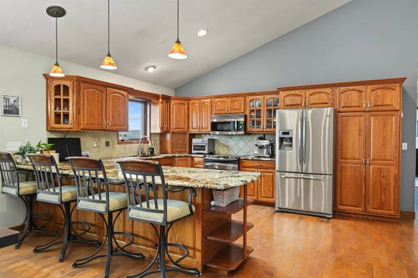 1728 Cottonwood, Bennington, KS 67422