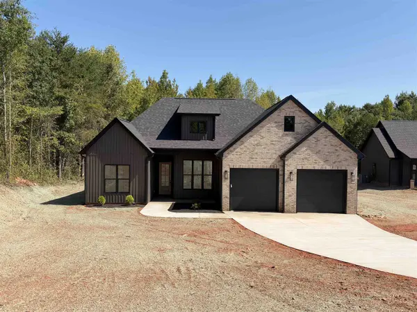 8632 Parris Bridge RD, Chesnee, SC 29323