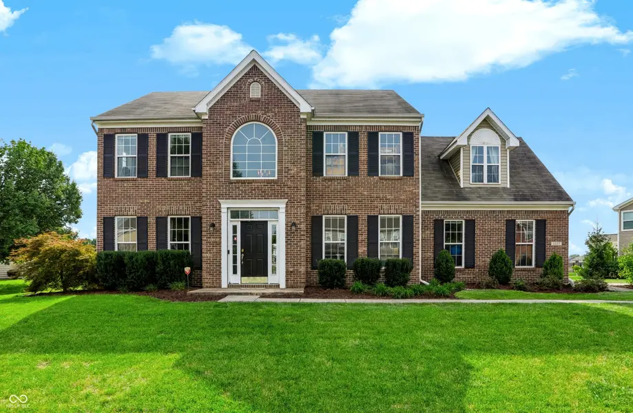 3227 Woodhaven WAY, Bargersville, IN 46106