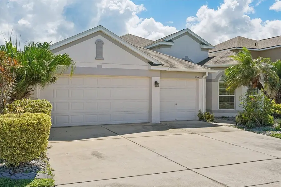 1810 MIRA LAGO CIR, Ruskin, FL 33570