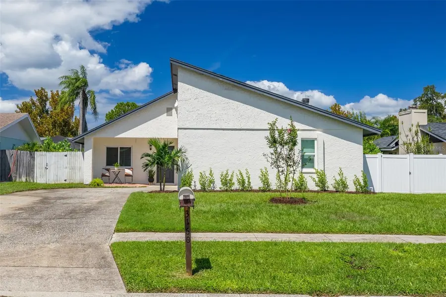 3160 CHAMBLEE LN, Clearwater, FL 33759