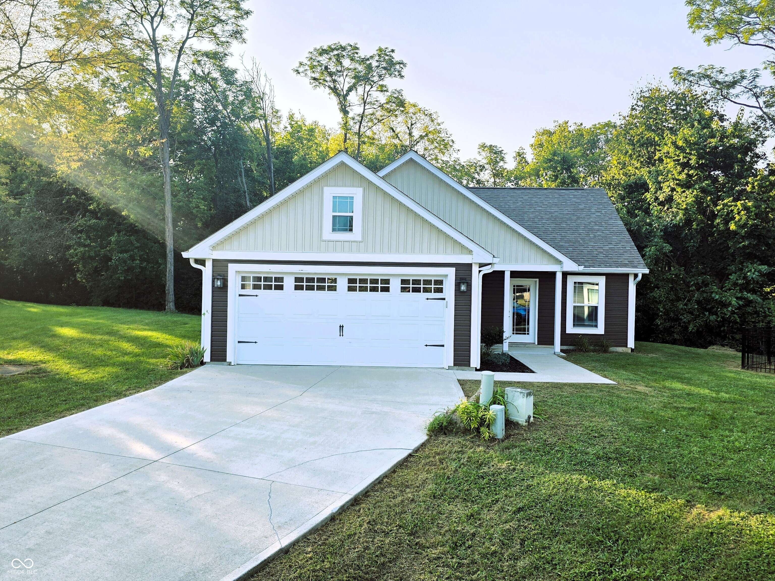 1134 Johns CT, Nineveh, IN 46164