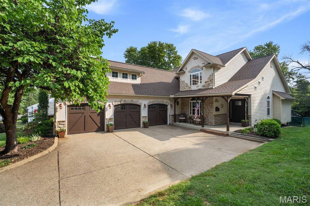 414 S Van Buren AVE, Kirkwood, MO 63122