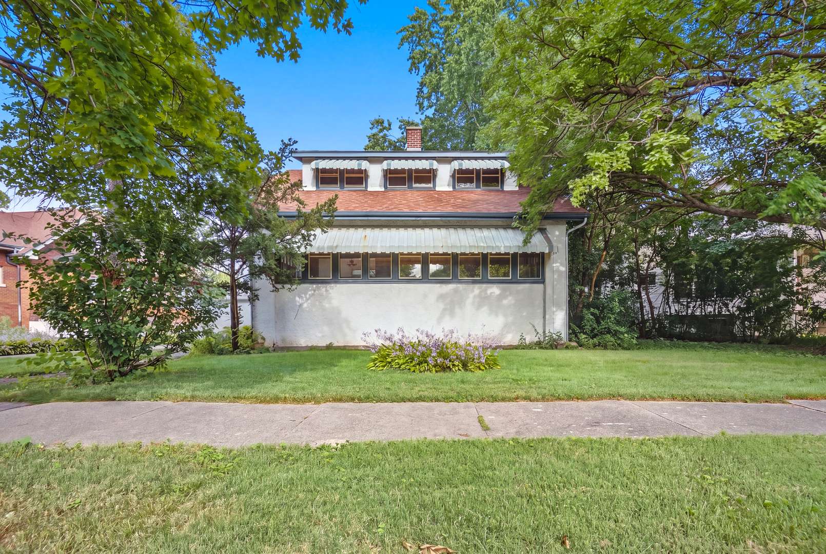 277 Nuttall RD, Riverside, IL 60546