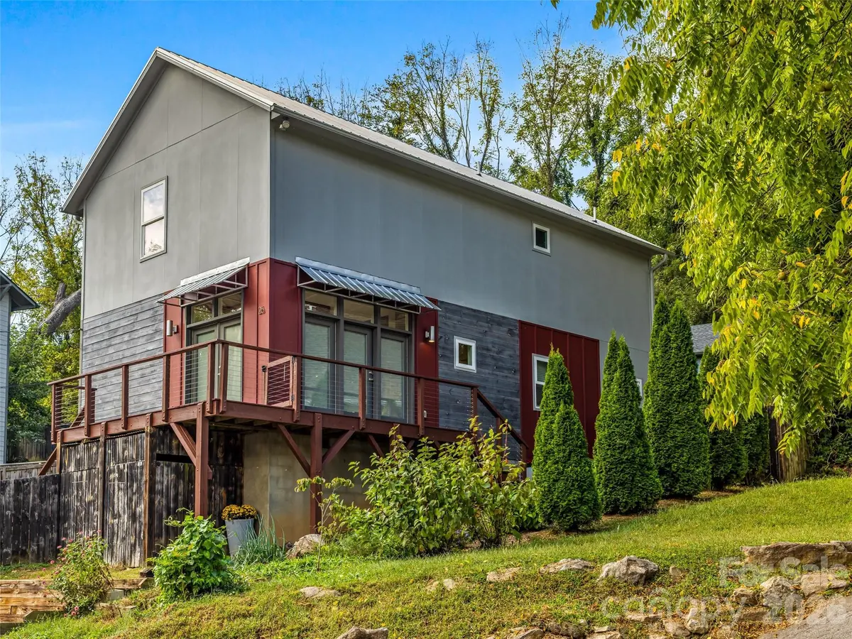 26 Blalock AVE, Asheville, NC 28803