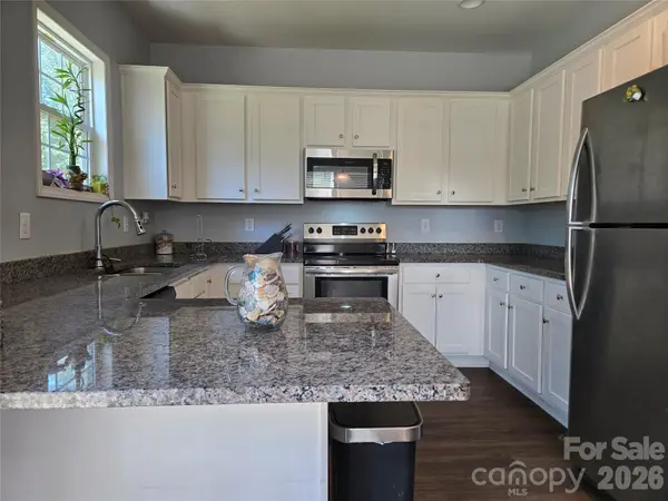 231 Saint Marks Church RD, Cherryville, NC 28021