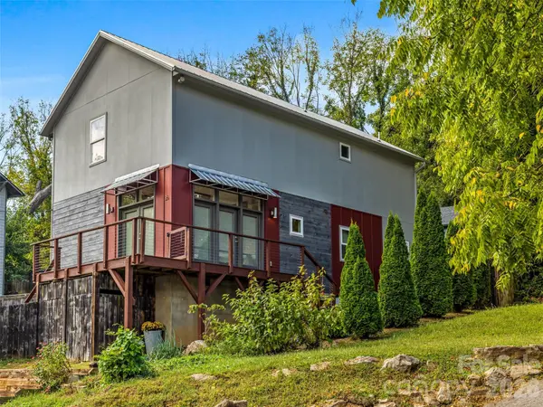 26 Blalock AVE, Asheville, NC 28803