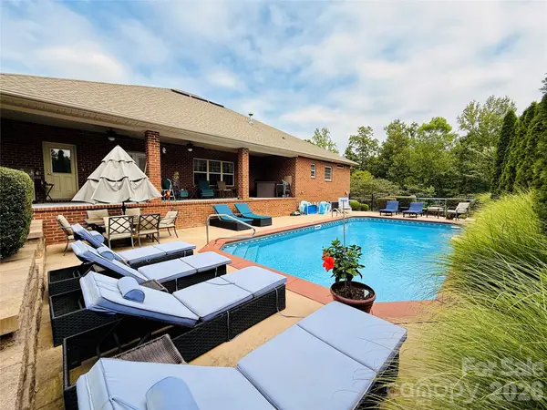 2581 Flintshire LN, Gastonia, NC 28056