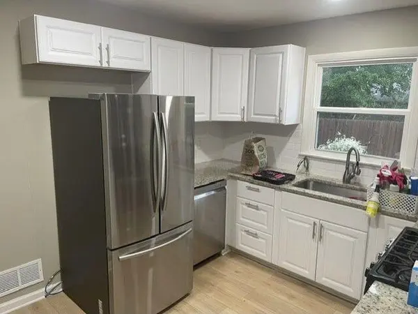 506 E 91st TER, Kansas City, MO 64131