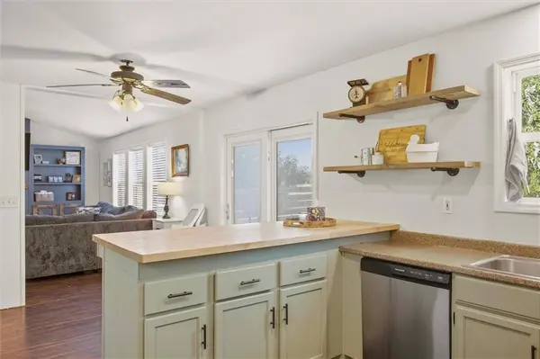 501 Ohio ST, East Lynne, MO 64743