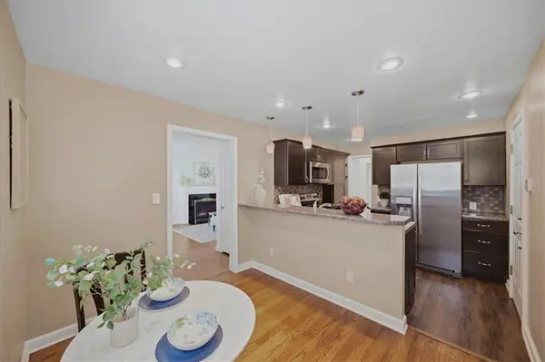 27 E 85th ST, Kansas City, MO 64114