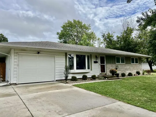 312 Maple CT, Goshen, IN 46526