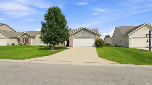 1920 Black Bear DR, Fort Wayne, IN 46808