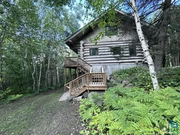 9501 Gunflint Tr, Grand Marais, MN 55604