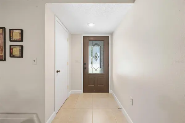 2328 SPRING OAKS CIR, Sarasota, FL 34234