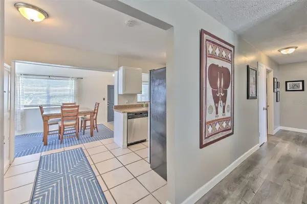 4502 W PEARL AVE, Tampa, FL 33611