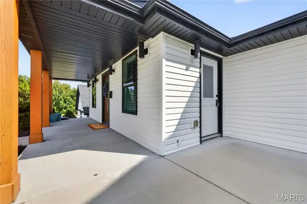 406 George AVE, Kirkwood, MO 63122