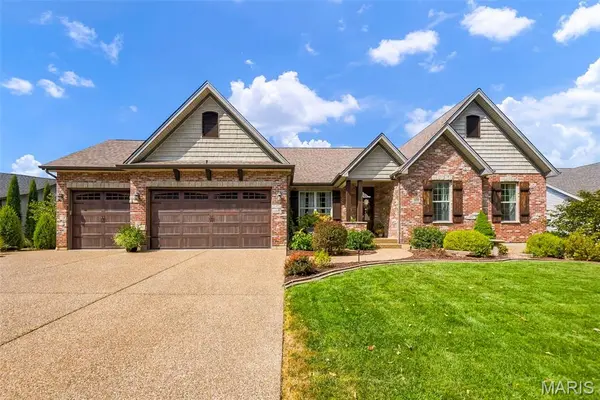 423 Cottage Grove DR, Wentzville, MO 63385
