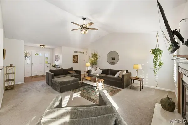 102 E 4th ST, Moscow Mills, MO 63362
